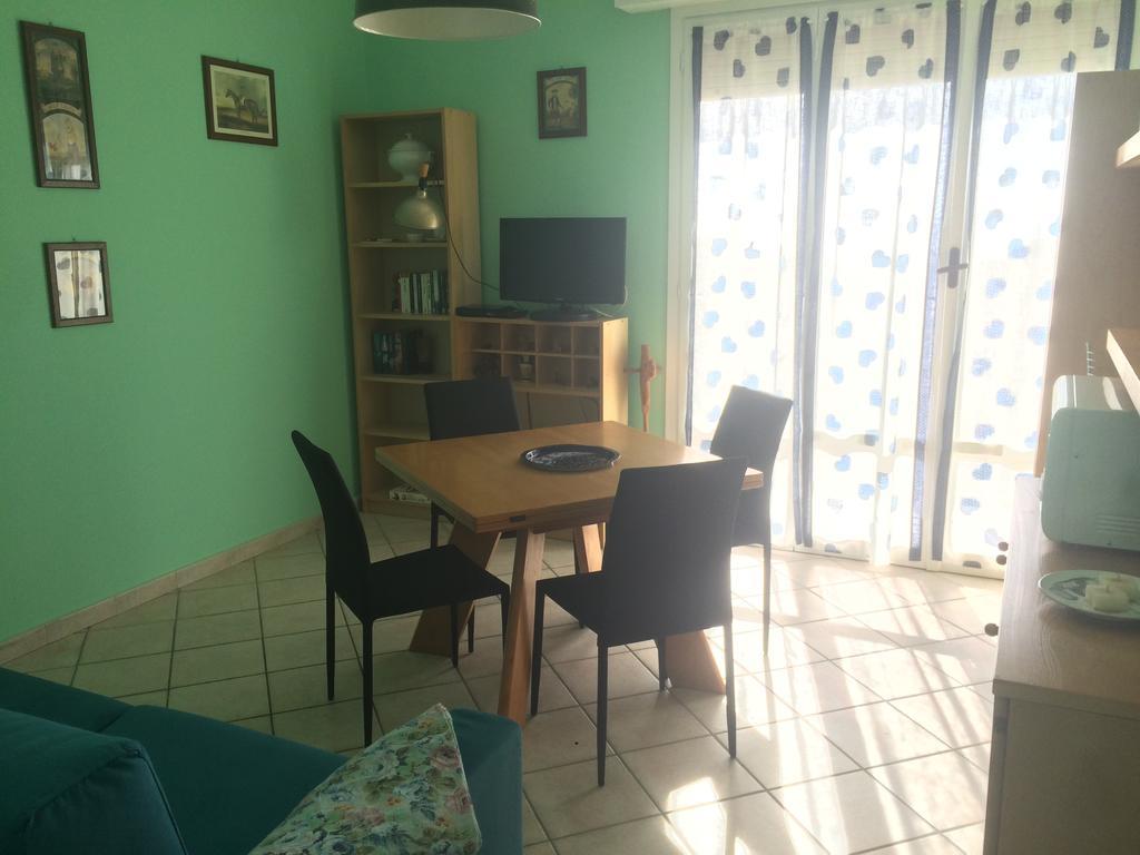 Vacanze A Finale Ligure Δωμάτιο φωτογραφία