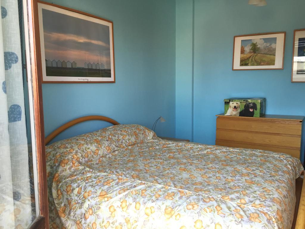 Vacanze A Finale Ligure Δωμάτιο φωτογραφία